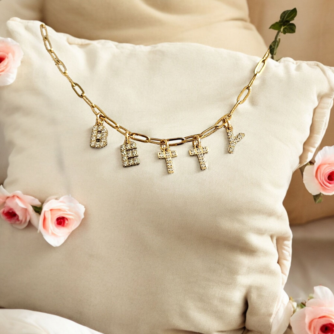 Collier Betty